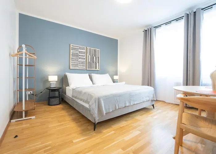 Brand New! Selfcheck-in, King Size Bed, Free Wi-fi Vienna